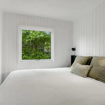 Three-bedroom In * Vig